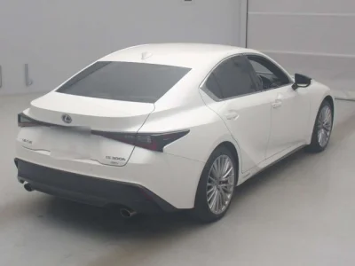 Lexus IS300h