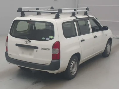 Toyota Succeed