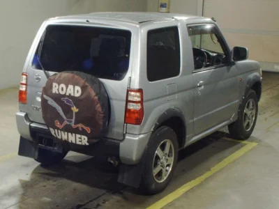 Nissan Kix