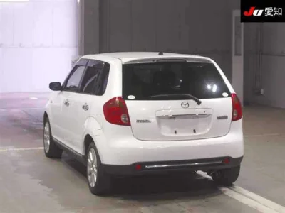 Mazda Verisa