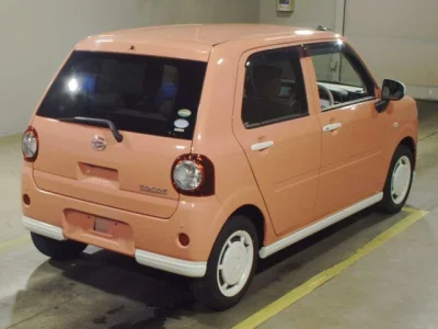 Daihatsu Mira Tocot