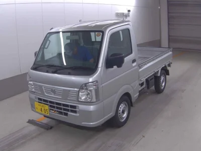 Nissan NT100 Clipper