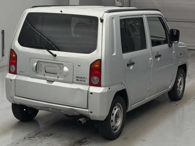 Daihatsu Naked