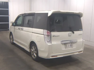 Honda STEP WAGON