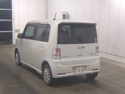 Daihatsu Move Conte
