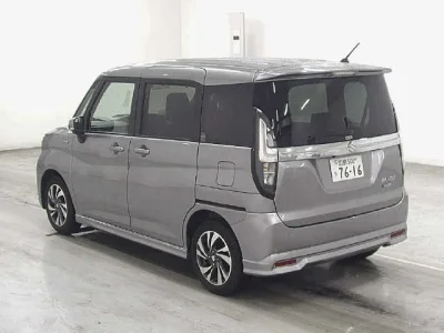 Suzuki Solio