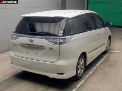 Toyota Estima Hybrid
