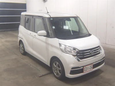 Nissan Dayz Roox