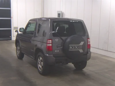 Nissan Kix