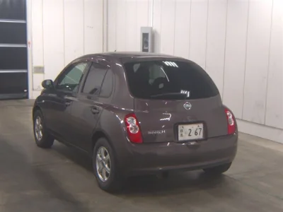 Nissan March
