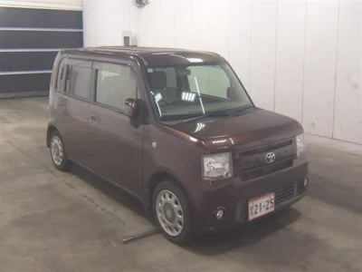 Toyota Pixis Space