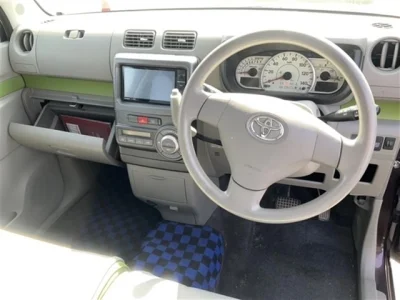 Toyota Pixis Space