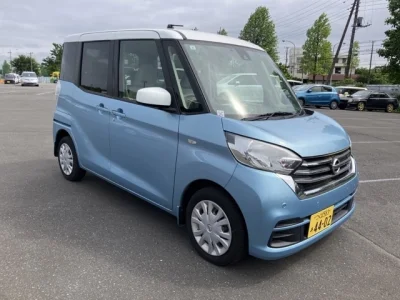 Nissan Dayz Roox