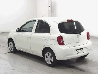 Nissan March