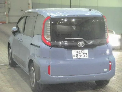 Toyota Sienta