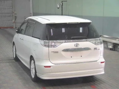 Toyota Estima Hybrid