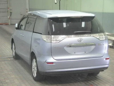Toyota Estima Hybrid