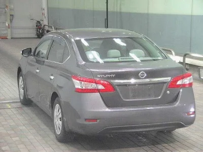Nissan SYLPHY