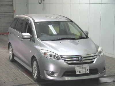 Nissan Lafesta