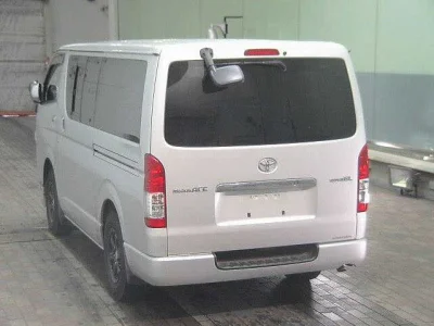 Toyota RegiusAce