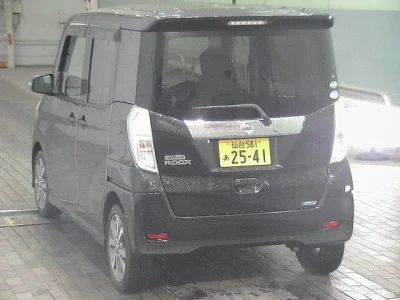 Nissan Dayz Roox