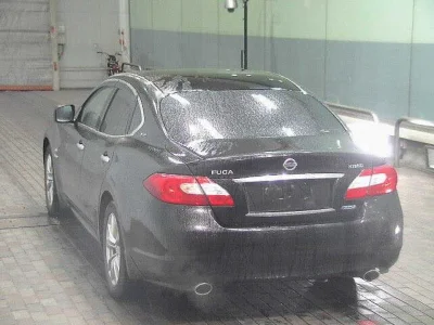 Nissan FUGA
