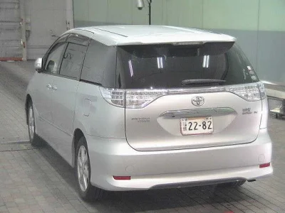 Toyota Estima Hybrid