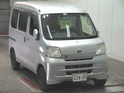 Toyota Pixis Van
