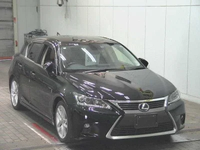 Lexus CT200h