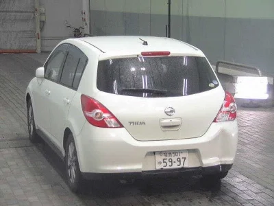 Nissan Tiida
