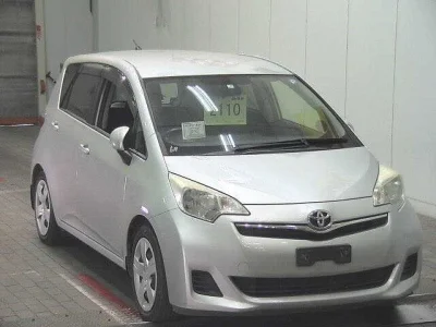 Toyota Ractis
