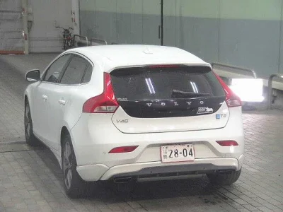 Volvo V40