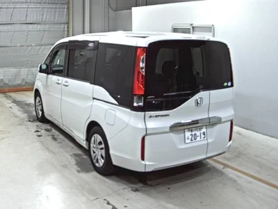 Honda STEP WAGON