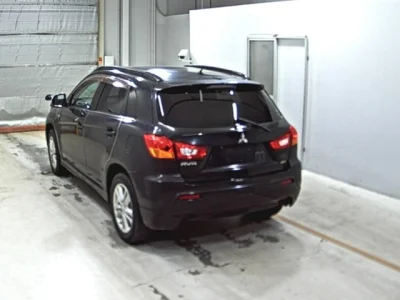 Mitsubishi RVR