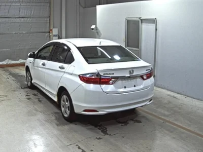 Honda GRACE