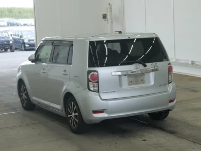 Toyota Corolla Rumion