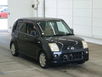 Nissan PINO