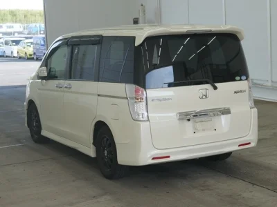 Honda STEP WAGON