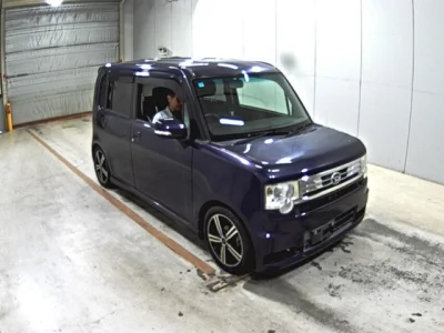 Daihatsu Move Conte