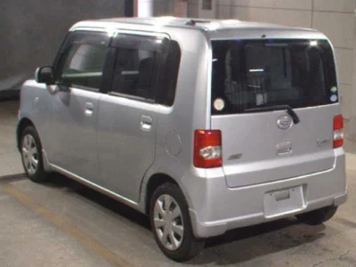 Daihatsu Move Conte