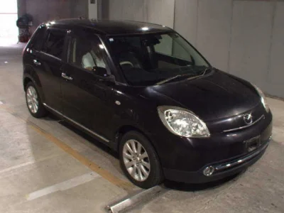 Mazda Verisa
