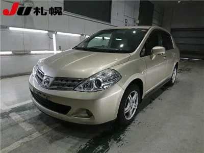 Nissan Tiida Latio