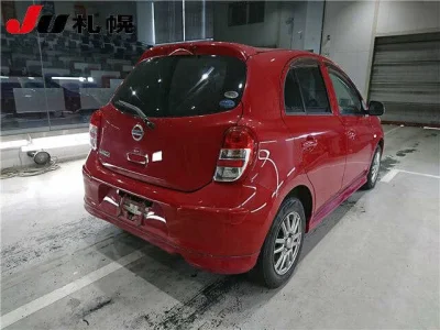 Nissan March