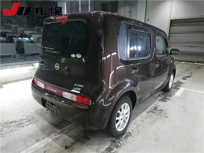 Nissan CUBE