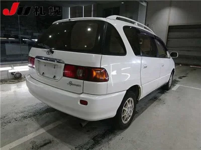 Toyota Ipsum