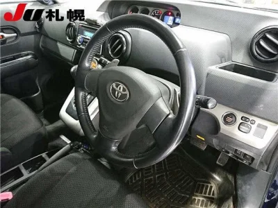 Toyota Corolla Rumion