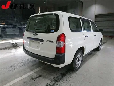 Toyota Succeed