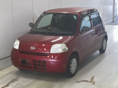 Daihatsu Esse