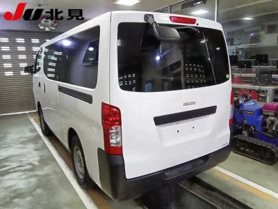 Isuzu Como