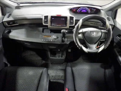 Honda Freed Spike